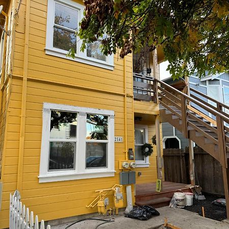 オークランドBumblebee Houseアパートメント エクステリア 写真